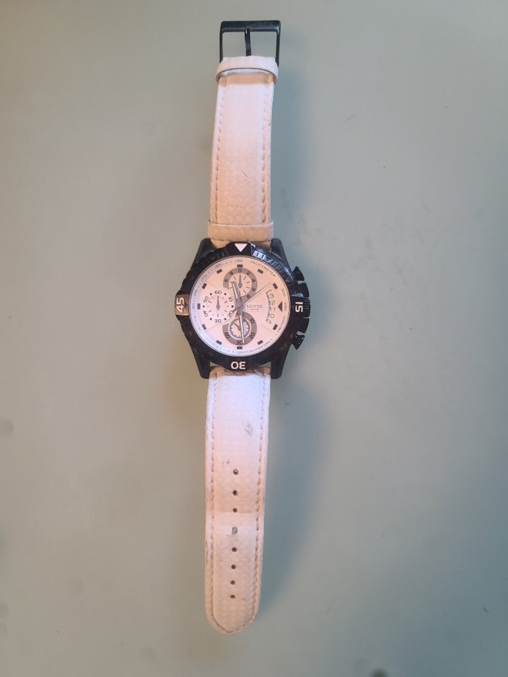 Men's GUESS watch